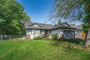 13638 Hidden Creek Dr, Andover, MN 55304 - Photo 3