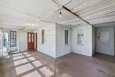 400 W Main Street, Belle Plaine, MN 56011 - Photo 3