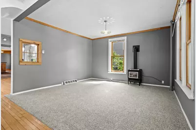335 9th Avenue S, Fargo,  58103 - Photo 9