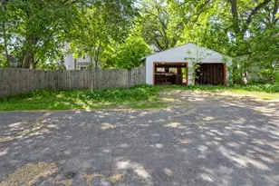 335 9th Ave S, Fargo,  58103 - Photo 43