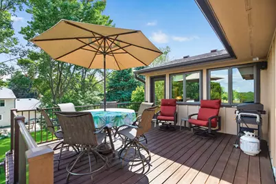 4500 Ranchview Lane N, Plymouth, MN 55446 - Photo 21