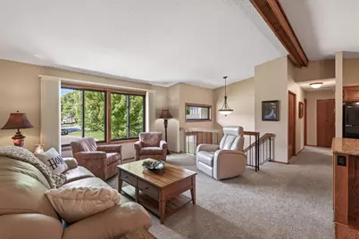 4500 Ranchview Lane N, Plymouth, MN 55446 - Photo 5