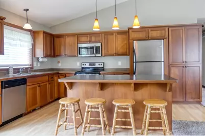6479 204th Street N, Forest Lake, MN 55025 - Photo 5