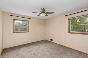 833 9th Ave SW, Faribault, MN 55021 - Photo 13