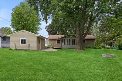 833 9th Avenue SW, Faribault, MN 55021 - Photo 3