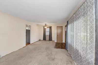 833 9th Avenue SW, Faribault, MN 55021 - Photo 7