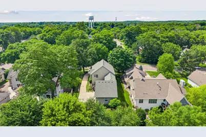 238 Broadway Avenue N, Wayzata, MN 55391 - Photo 51