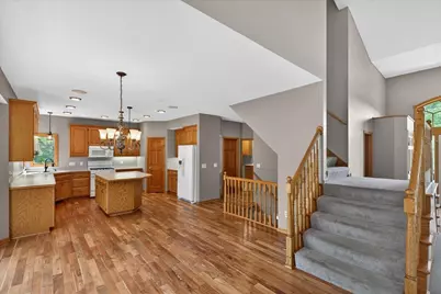 17470 91st Place N, Maple Grove, MN 55311 - Photo 7