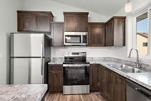 2145 Eagle St, Rush City, MN 55069 - Photo 5