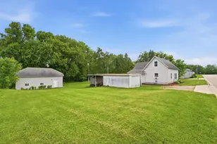 411 W Main St, Osakis, MN 56360 - Photo 3