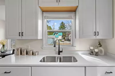 3214 Dupont Avenue N, Minneapolis, MN 55412 - Photo 13