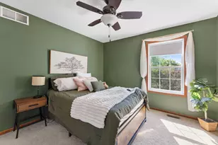 15648 Emerald Dr N, Hugo, MN 55038 - Photo 17