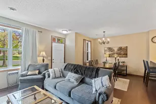 15648 Emerald Dr N, Hugo, MN 55038 - Photo 3