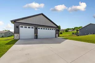 3 Lynae Cir, Elysian, MN 56028 - Photo 5