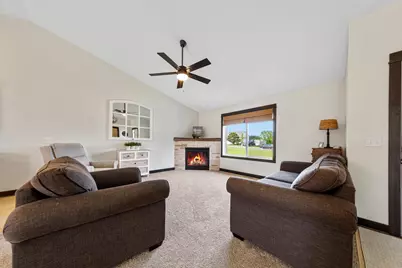 3 Lynae Circle, Elysian, MN 56028 - Photo 9