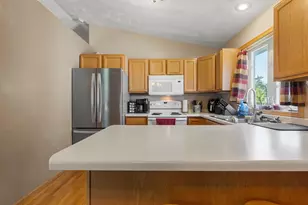 1291 Bellflower Ln NE, Owatonna, MN 55060 - Photo 5