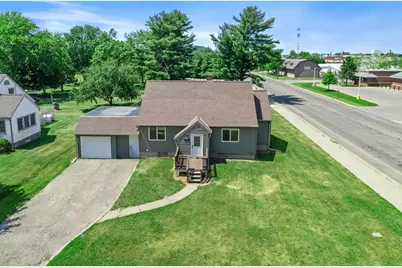 1000 W Lyon Avenue, Lake City, MN 55041 - Photo 11