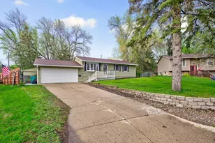 1229 8th Ave NE, Owatonna, MN 55060 - Photo 3