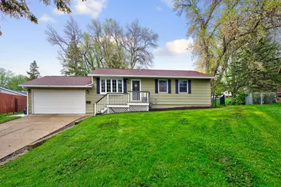 1229 8th Avenue NE, Owatonna, MN 55060 - Photo 1
