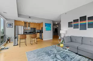 929 Portland Ave, Minneapolis, MN 55404 - Photo 3