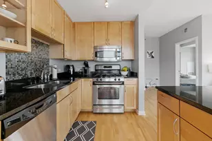 929 Portland Ave, Minneapolis, MN 55404 - Photo 9