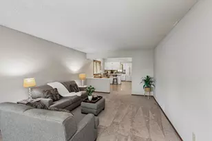 1493 Arundel St, Saint Paul, MN 55117 - Photo 3