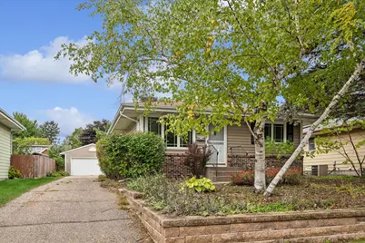 1493 Arundel Street, Saint Paul, MN 55117 - Photo 1