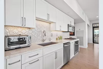 740 Portland Ave #1201, Minneapolis, MN 55415 - Photo 9