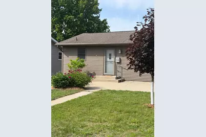 712 S Washington Street, New Ulm, MN 56073 - Photo 1