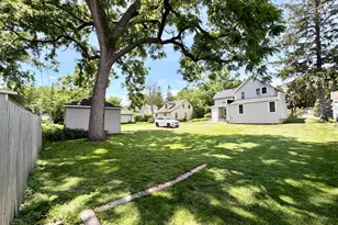 455 9th St, Red Wing, MN 55066 - Photo 7