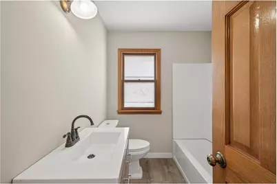 6330 Perry Avenue N, Brooklyn Center, MN 55429 - Photo 15
