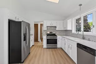 1278 Windcrest Ave, Eagan, MN 55123 - Photo 11