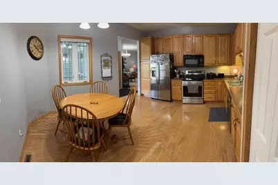 2714 Village Drive, Faribault, MN 55021 - Photo 3