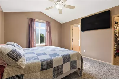 13960 Gadwall Court, Rogers, MN 55374 - Photo 17