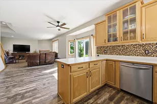 13960 Gadwall Ct, Rogers, MN 55374 - Photo 11