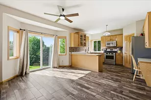 13960 Gadwall Ct, Rogers, MN 55374 - Photo 9