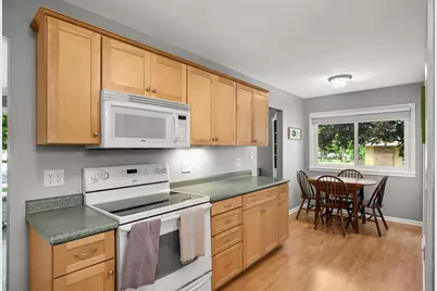 1304 Hall Avenue, West Saint Paul, MN 55118 - Photo 11