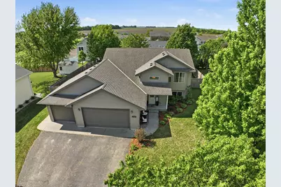 1705 Richland Avenue SW, Willmar, MN 56201 - Photo 3