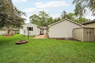 3431 Emerald Dr, White Bear Lake, MN 55110 - Photo 9