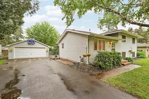 3431 Emerald Dr, White Bear Lake, MN 55110 - Photo 39
