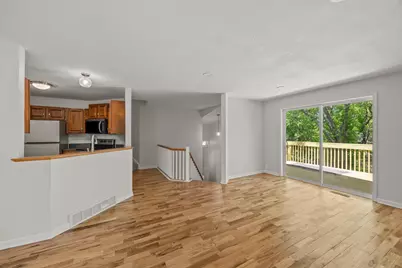 14488 Garden View Drive, Apple Valley, MN 55124 - Photo 7