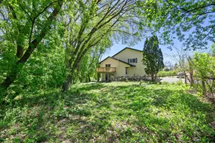 14488 Garden View Dr, Apple Valley, MN 55124 - Photo 29