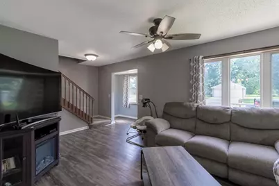462 E Washington Street, Le Center, MN 56057 - Photo 11