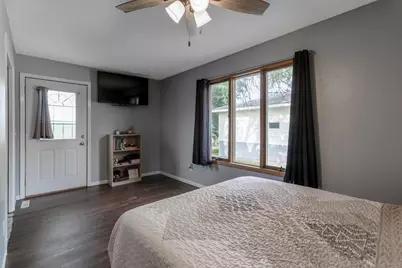 462 E Washington Street, Le Center, MN 56057 - Photo 15