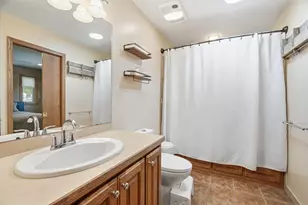 1604 W 131st St, Burnsville, MN 55337 - Photo 31
