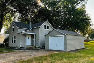 719 2nd Ave, Brewster, MN 56119 - Photo 1