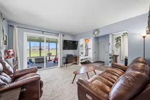 5025 Zenith Ave N, Brooklyn Center, MN 55429 - Photo 9