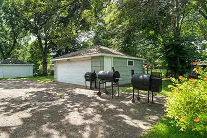 5025 Zenith Avenue N, Brooklyn Center, MN 55429 - Photo 39