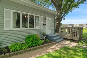 5025 Zenith Ave N, Brooklyn Center, MN 55429 - Photo 5