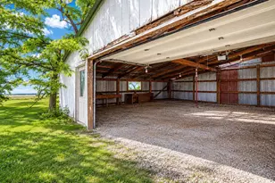 55571 160th St, Austin, MN 55912 - Photo 41